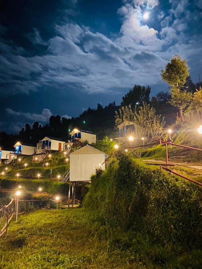 Nivriti Stays Kanatal Exterior foto