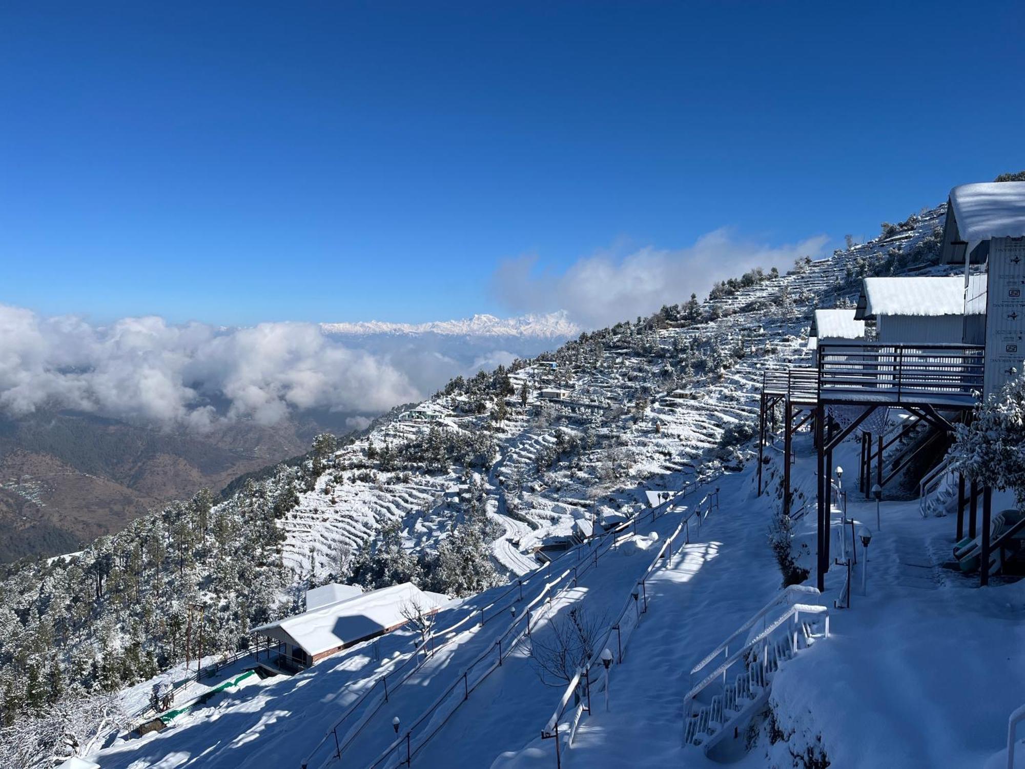 Nivriti Stays Kanatal Exterior foto