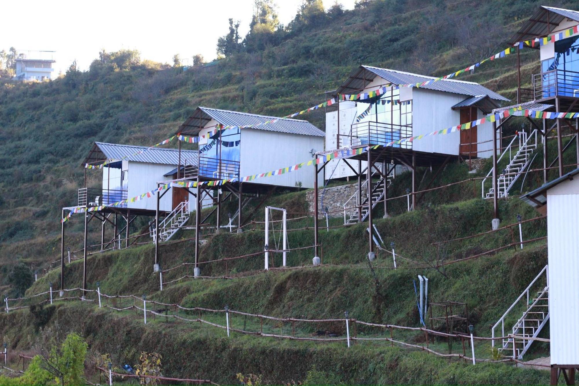 Nivriti Stays Kanatal Exterior foto