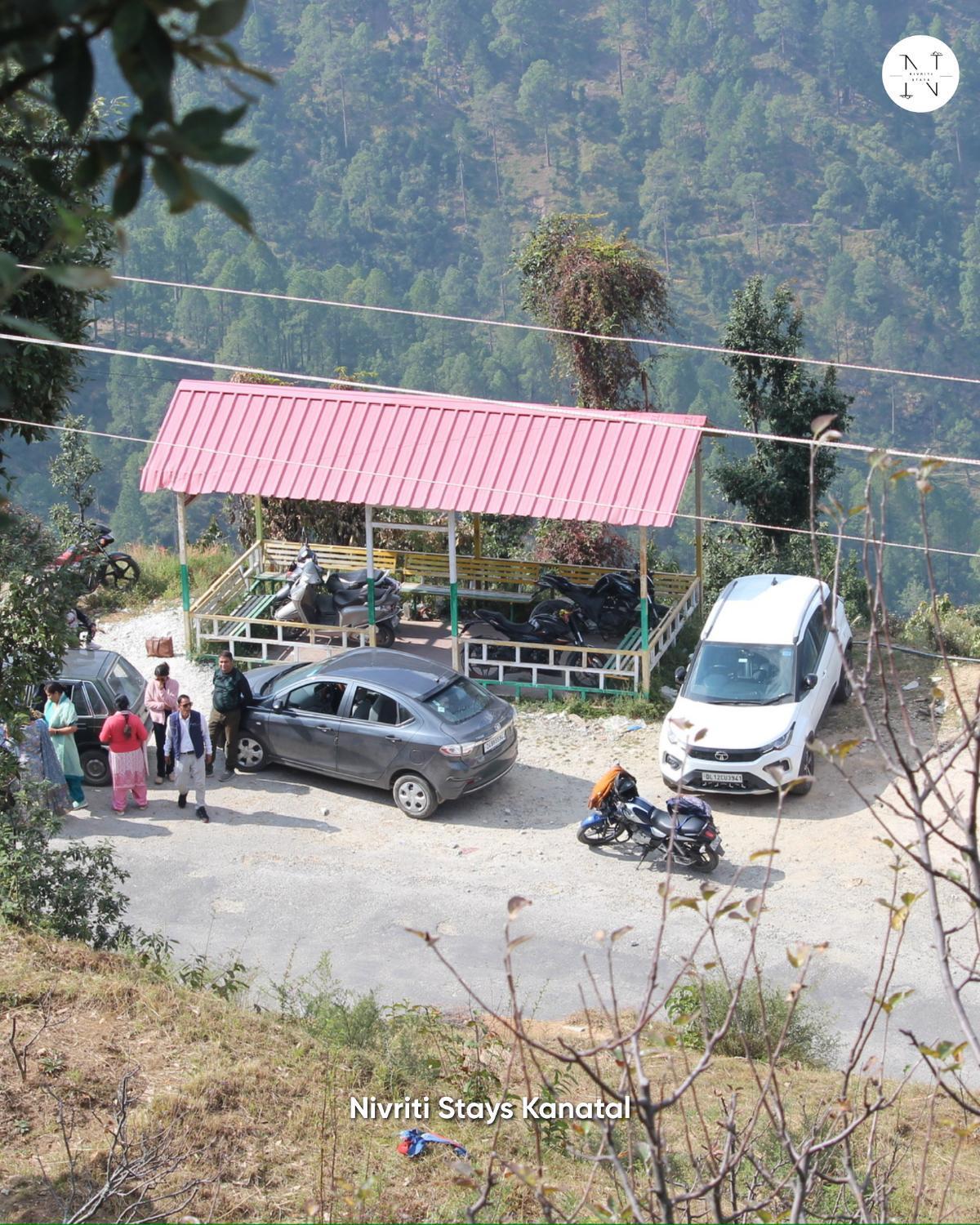 Nivriti Stays Kanatal Exterior foto