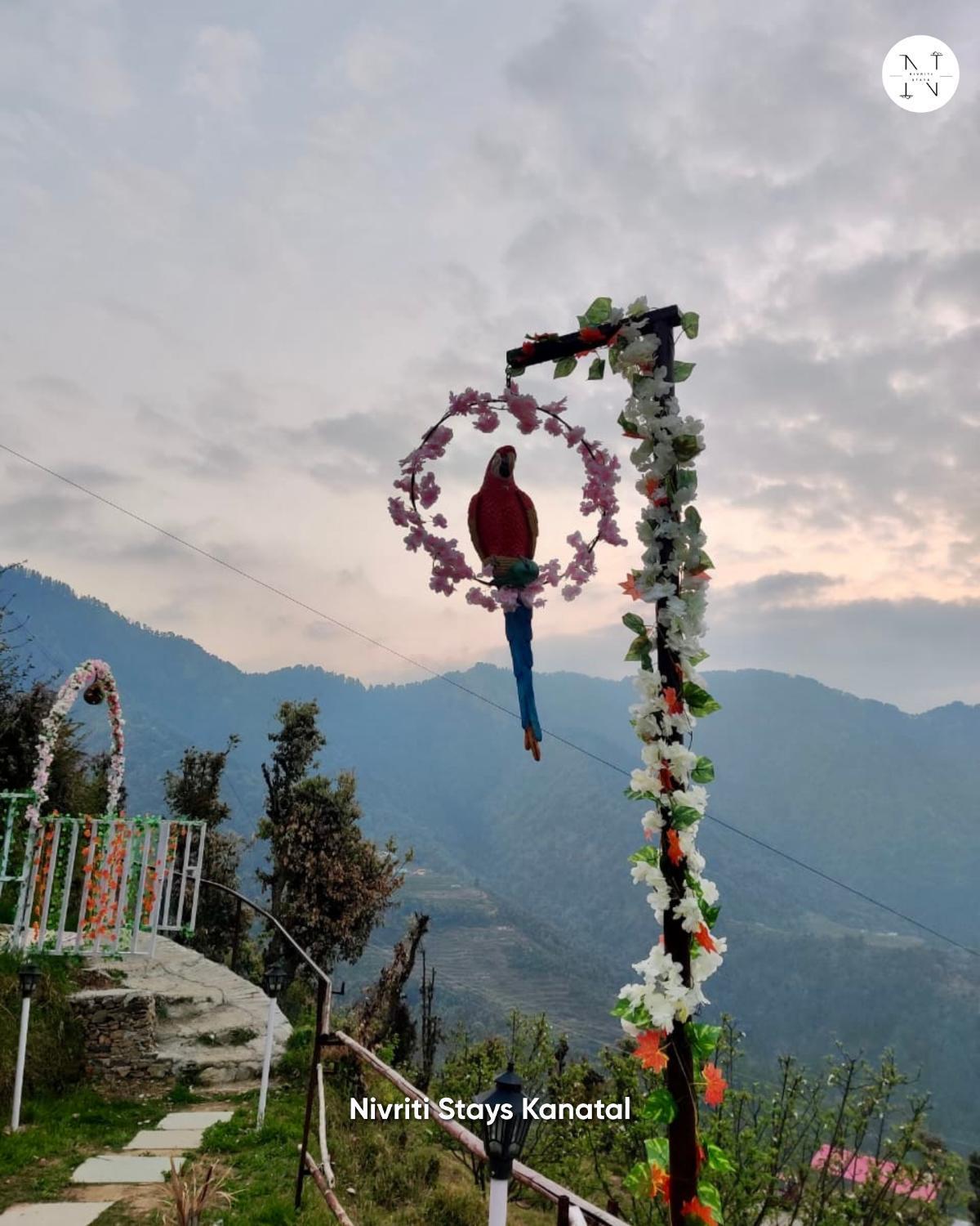 Nivriti Stays Kanatal Exterior foto