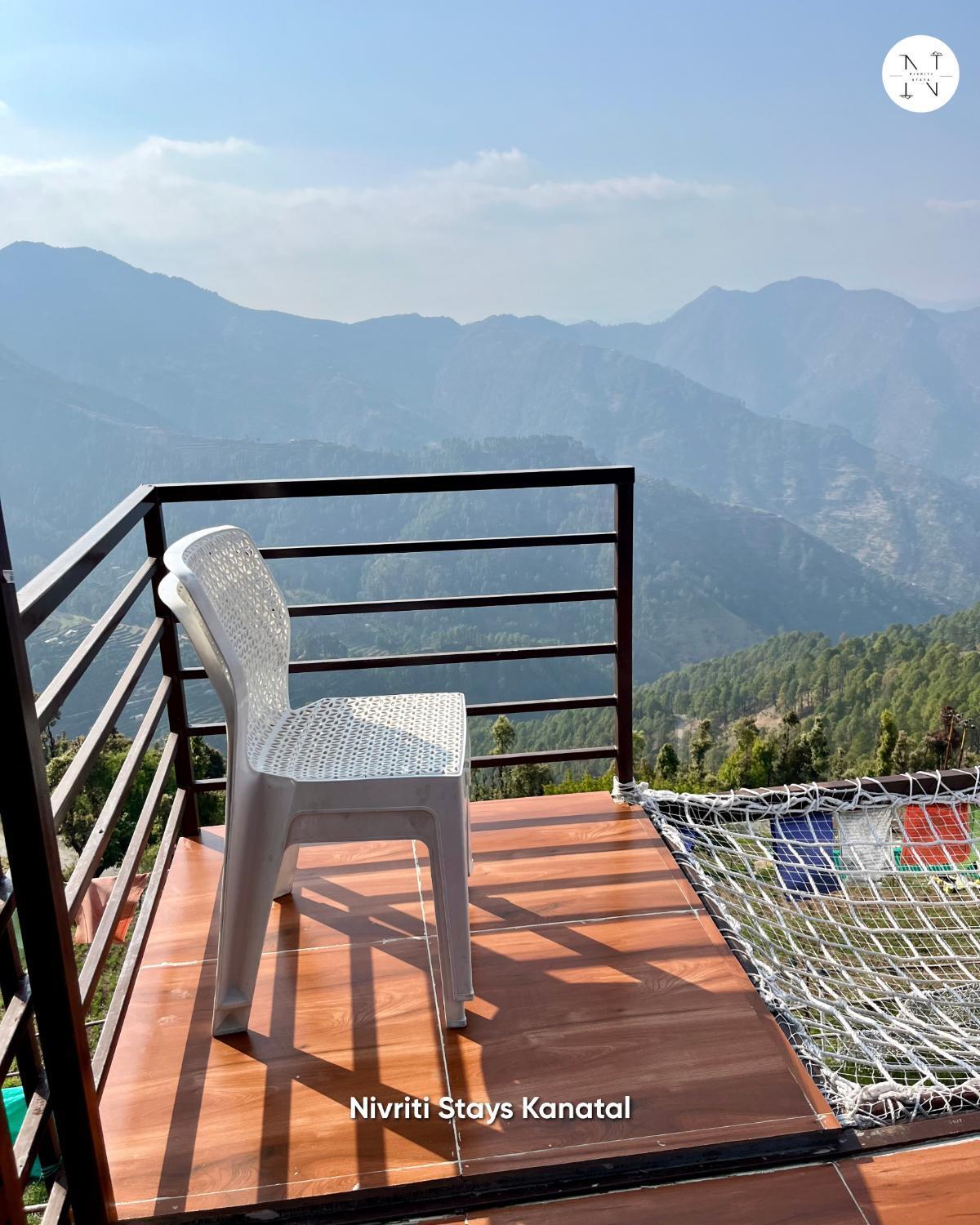 Nivriti Stays Kanatal Exterior foto